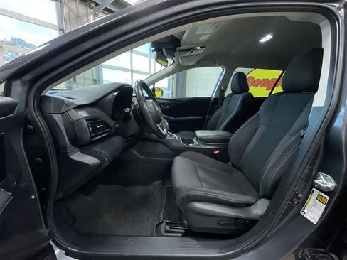 Used 2023 Subaru Outback Premium image 11