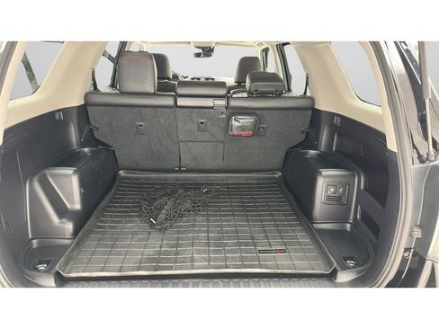 Used 2024 Toyota 4Runner TRD Off-Road Premium w/ Off Road Premium Plus Package AWD/4WD image 30
