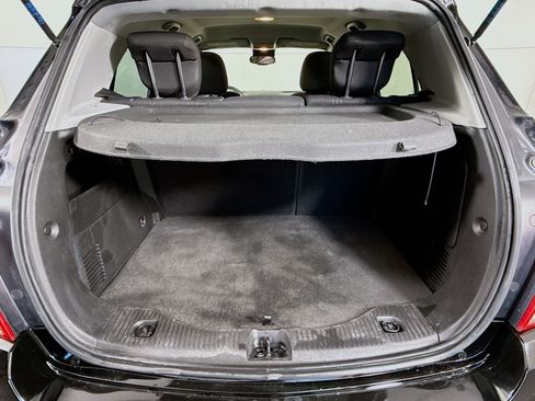 Used 2020 Chevrolet Trax LT image 34