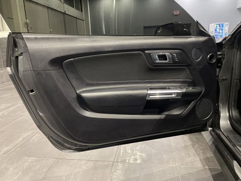 Used 2018 Ford Mustang Convertible w/ Equipment Group 101A image 15