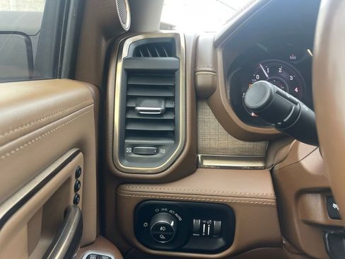 Used 2023 RAM 2500 Limited image 13