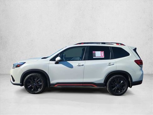 Used 2023 Subaru Forester Sport image 9