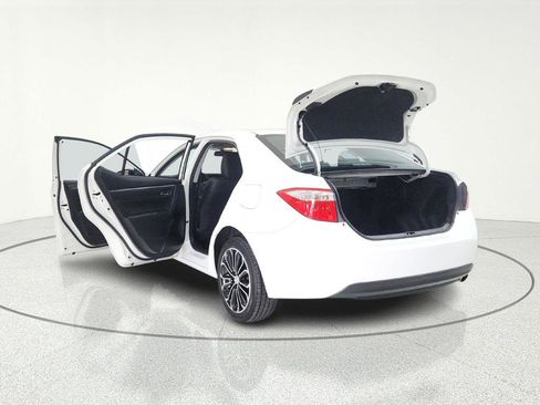 Used 2016 Toyota Corolla S image 16