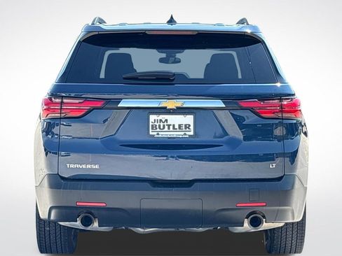 Used 2023 Chevrolet Traverse LT FWD image 6