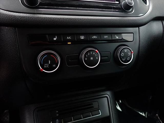 Used 2017 Volkswagen Tiguan Wolfsburg Edition FWD image 20