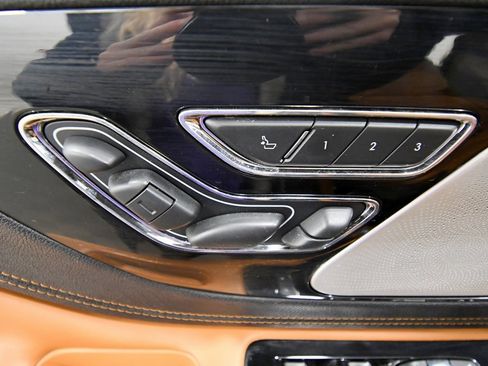 Used 2022 Lincoln Aviator Black Label w/ Dynamic Handling Package image 14