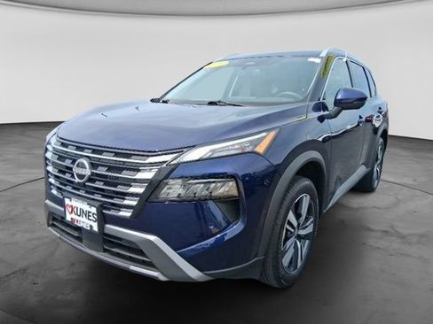 Used 2026 Nissan Rogue SL AWD/4WD image 11