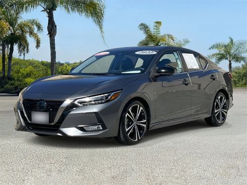 Certified 2022 Nissan Sentra SR w/ SR Premium Package image 2