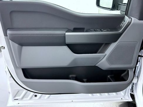 New 2026 Ford F250 XL w/ STX Appearance Package AWD/4WD image 9