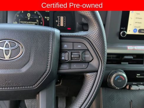 Used 2025 Toyota Tacoma SR5 AWD/4WD image 17