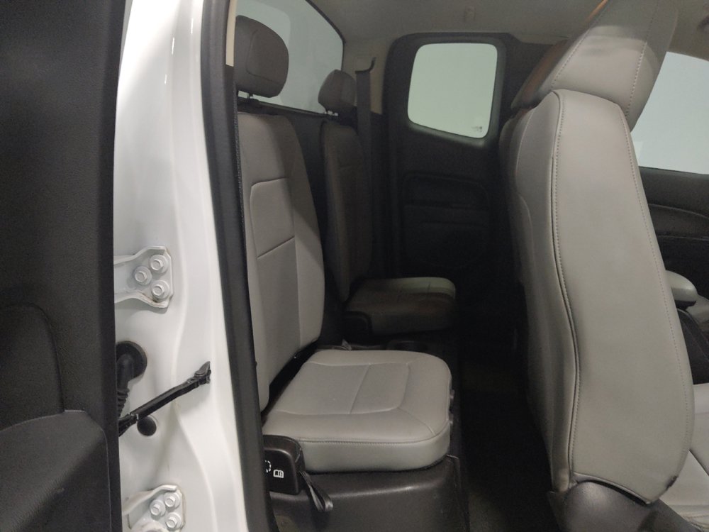 Used 2017 Chevrolet Colorado W/T w/ WT Convenience Package RWD image 19