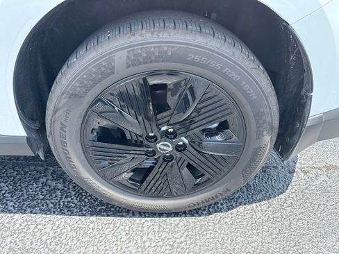 Certified 2026 Nissan Murano SV AWD/4WD image 5
