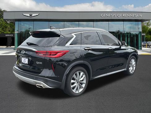 Used 2021 INFINITI QX50 Luxe FWD image 7