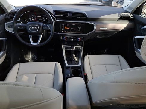 Certified 2023 Audi Q3 2.0T Premium w/ Convenience Package image 24