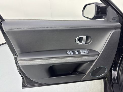 Used 2022 Hyundai Ioniq 5 SEL image 39