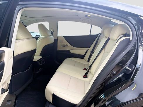 Used 2022 Lexus ES 350 w/ Premium Package FWD image 20