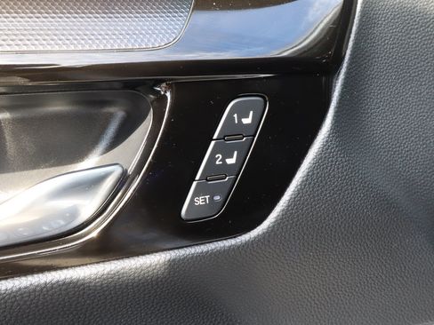 Used 2025 Honda CR-V EX-L image 15