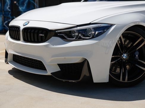 Used 2018 BMW M3 RWD image 35