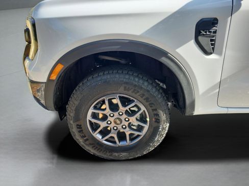 New 2025 Ford Ranger XLT w/ FX4 Off-Road Package image 30