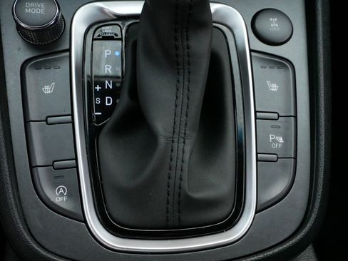 Used 2023 Hyundai Kona Limited image 30
