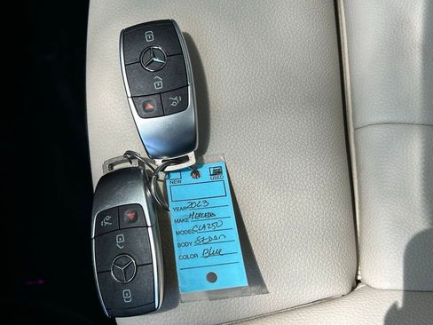 Used 2023 Mercedes-Benz CLA 250 image 49