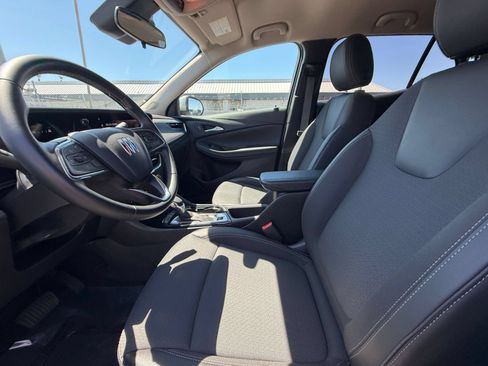 Used 2025 Buick Encore GX Preferred FWD image 25