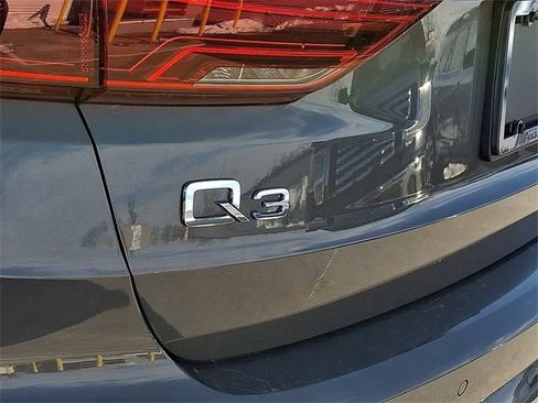 New 2025 Audi Q3 2.0T Premium image 20