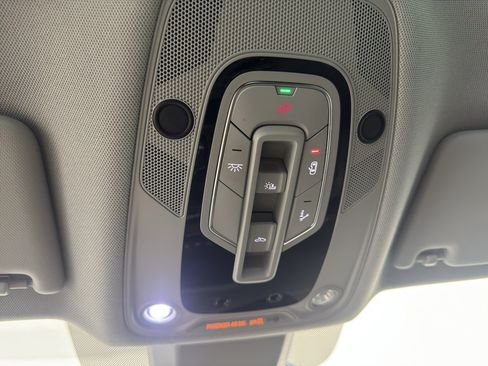 Used 2023 Audi Q5 2.0T Premium image 28