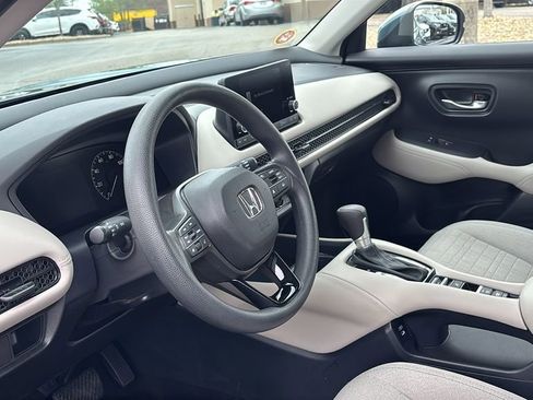 Certified 2025 Honda HR-V LX image 26