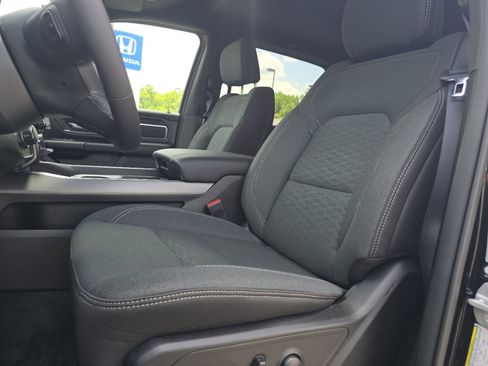 New 2026 RAM 1500 Big Horn AWD/4WD image 23