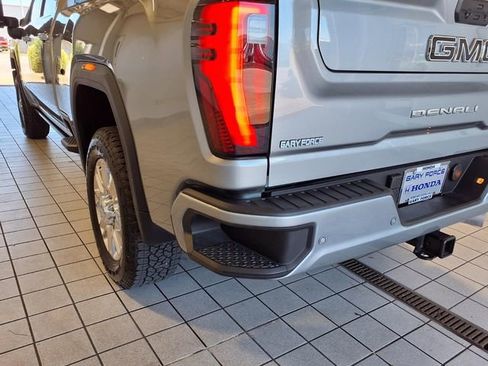 Used 2026 GMC Sierra 2500 Denali w/ Technology Package AWD/4WD image 26