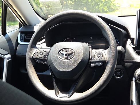 Used 2024 Toyota RAV4 XLE image 13
