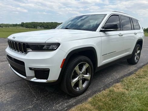 Used 2021 Jeep Grand Cherokee L Limited AWD/4WD image 9