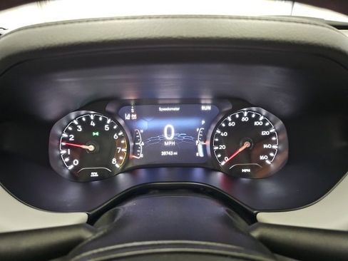 Used 2022 Jeep Compass Limited image 25