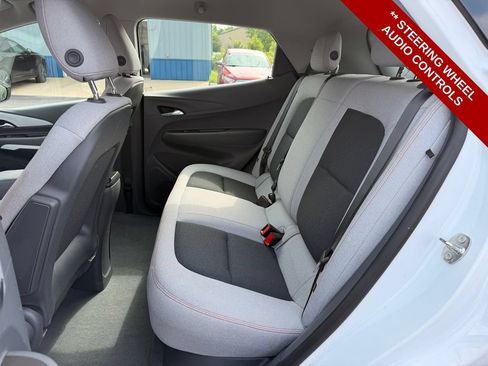 Used 2020 Chevrolet Bolt LT FWD image 15