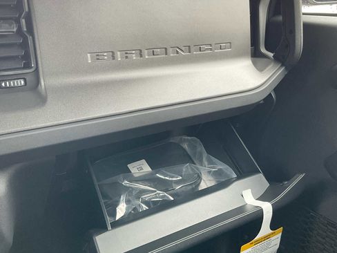 Used 2025 Ford Bronco 4-Door image 31