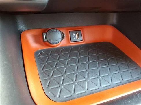 Used 2024 Toyota RAV4 Adventure image 14