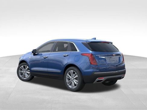 Certified 2024 Cadillac XT5 Premium Luxury FWD image 3