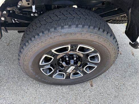 New 2026 Ford F350 Platinum AWD/4WD image 10