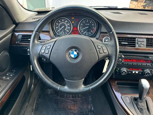 Used 2011 BMW 335i Sedan RWD image 15