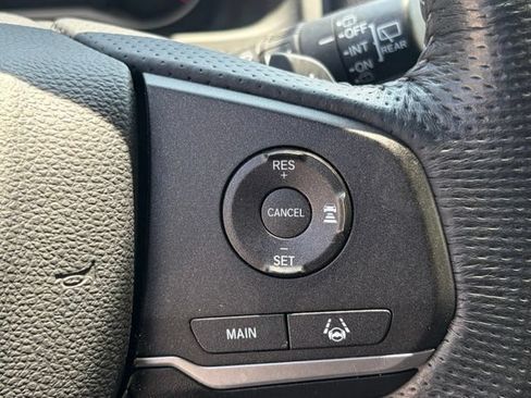 Used 2023 Honda Passport EX-L image 18