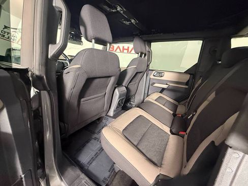 Used 2022 Ford Bronco Wildtrak AWD/4WD image 26