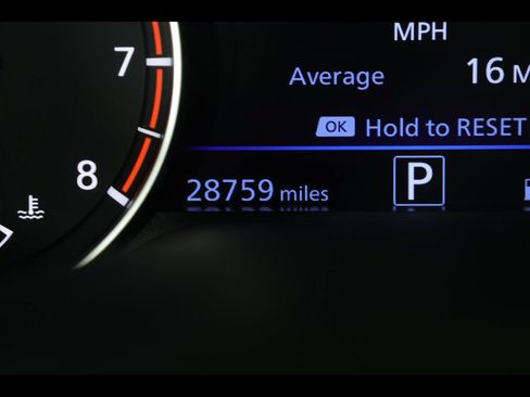 Used 2025 Nissan Altima 2.5 SV FWD image 24