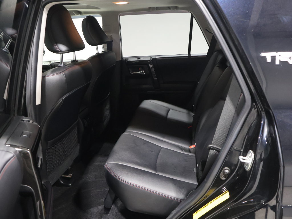 Used 2022 Toyota 4Runner TRD Off-Road Premium w/ Moonroof Package AWD/4WD image 19
