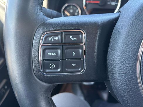 Used 2016 Jeep Wrangler Unlimited Sahara w/ Connectivity Group image 16