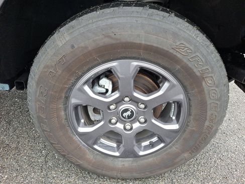 Used 2023 Ford Bronco Big Bend image 8