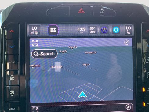 Used 2025 RAM 2500 Laramie image 20