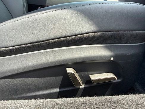 Used 2024 Tesla Model 3 Standard Range RWD image 22