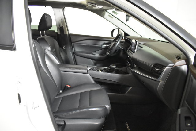 Used 2022 Nissan Rogue SV w/ SV Premium Package AWD/4WD image 33