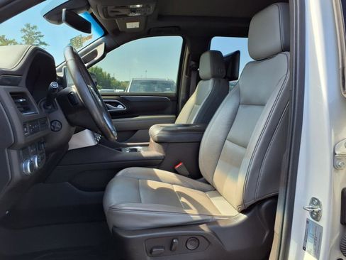 Used 2021 GMC Yukon SLT w/ SLT Luxury Plus Package image 19